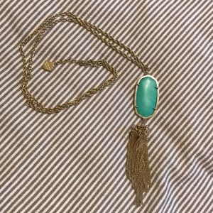 Kendra Scott necklace